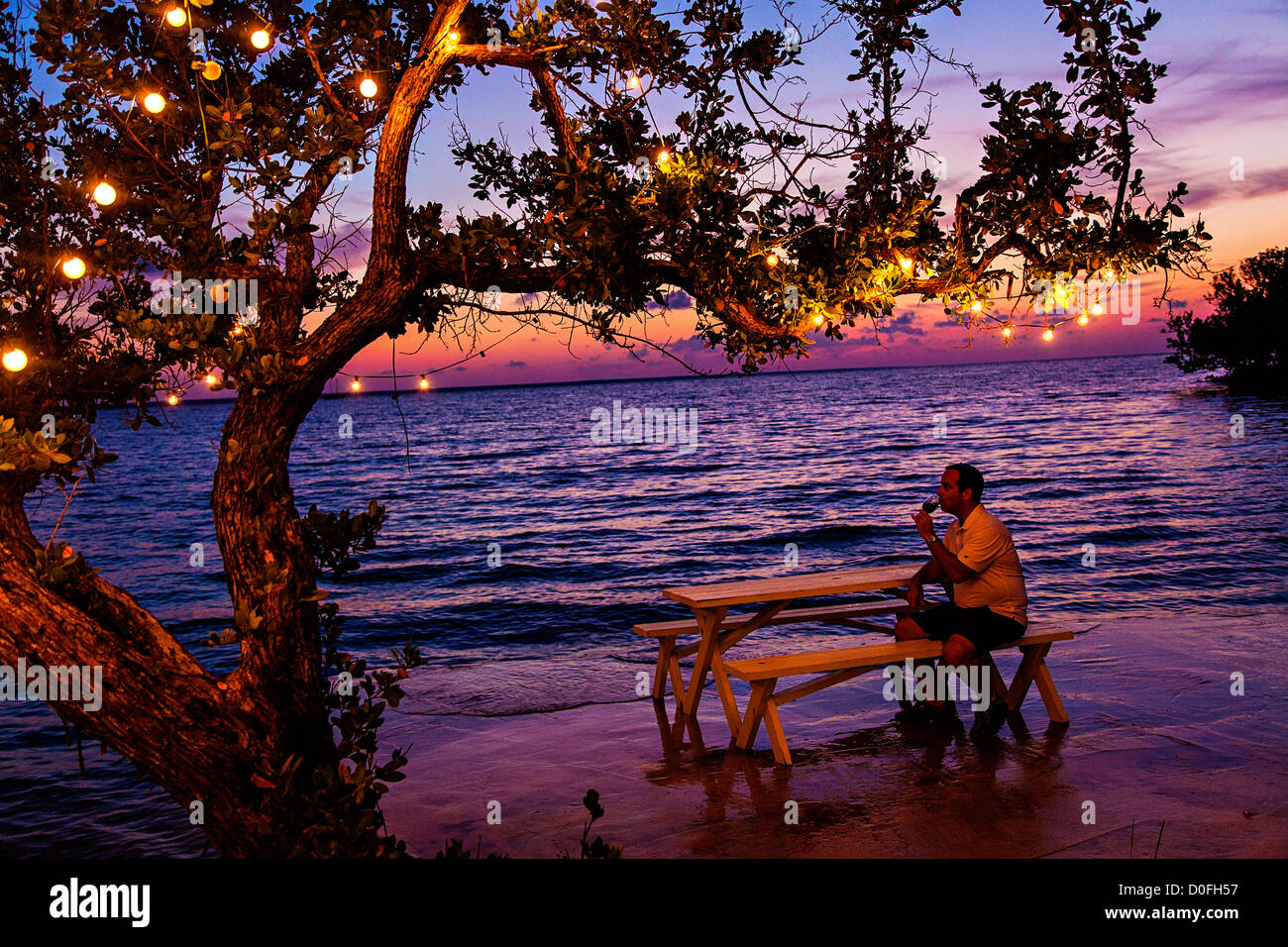 Bahamas sunset hires stock photography and images Alamy