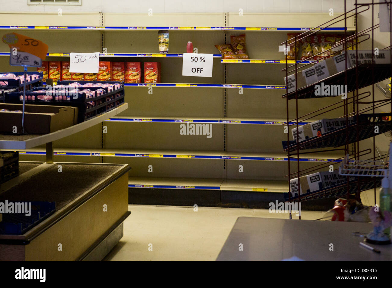 A closed Hostess bakery outlet store Stock Photo Alamy