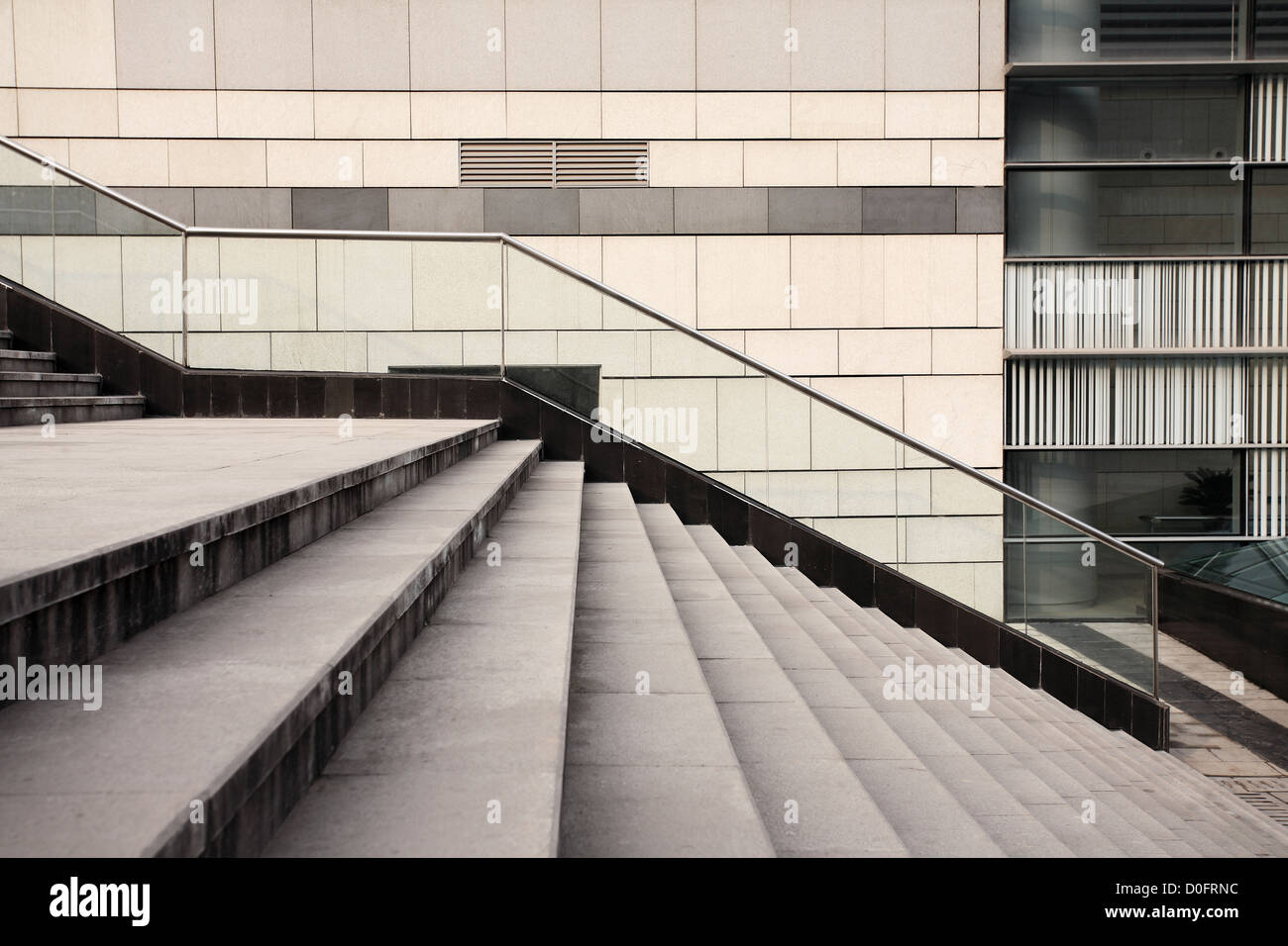 modern office building with sky Stock Photo - Alamy