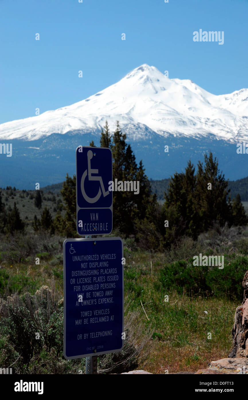 Handicapped sign near Mount Shasta Stock Photo