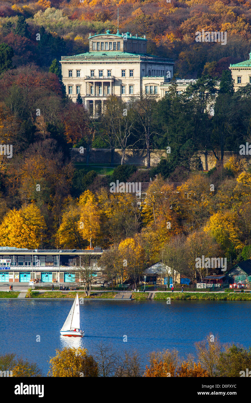 Baldeneysee Lake in Essen, Germany.View in autumn to Villa Huegel, the family ancestral home of Krupp industrial dynasty. Stock Photo