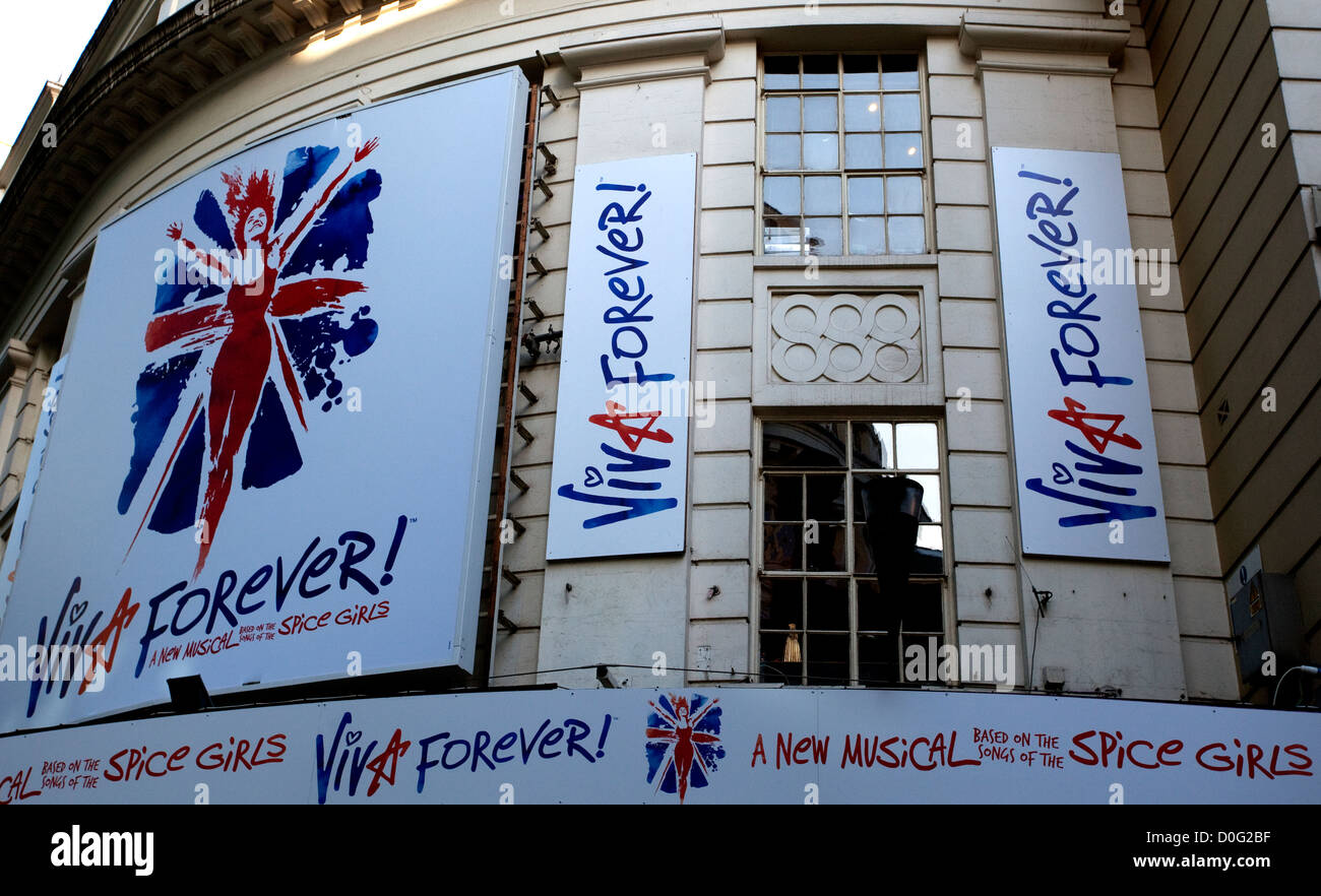 Spice Girls musical 'Viva Forever!' at Piccadilly Theatre, London Stock Photo