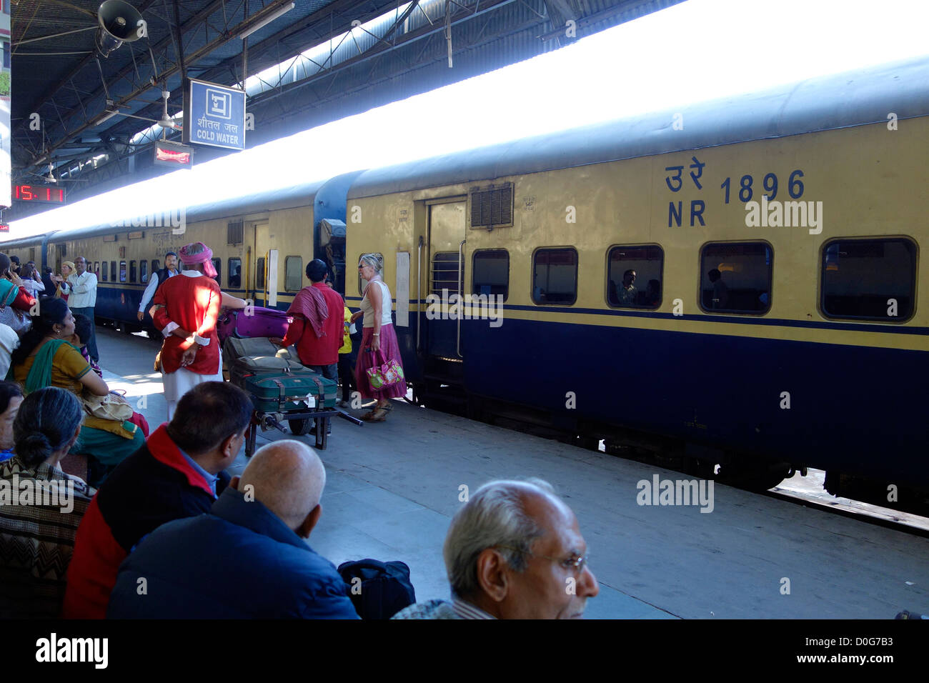 Train,Railway Station,Platform,Passengers,Travelers,People,Indian Railways,Waiting,Train,Railway coaches Stock Photo
