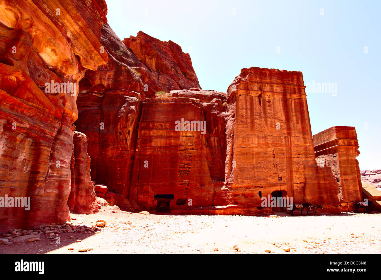 Nabataean architecture hi-res stock photography and images - Alamy