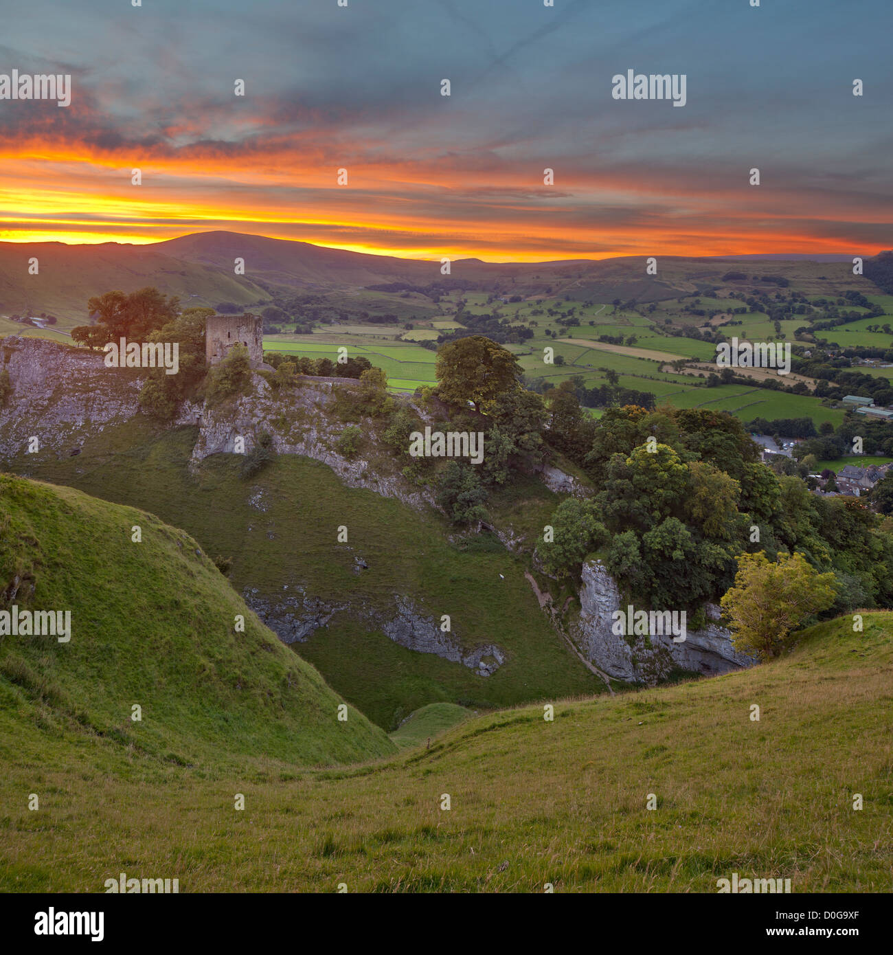 Peveril Castle with a view towards Mam Tor and The Hope Valley in the distance. Castleton, Derbyshire Peak District, UK Stock Photo