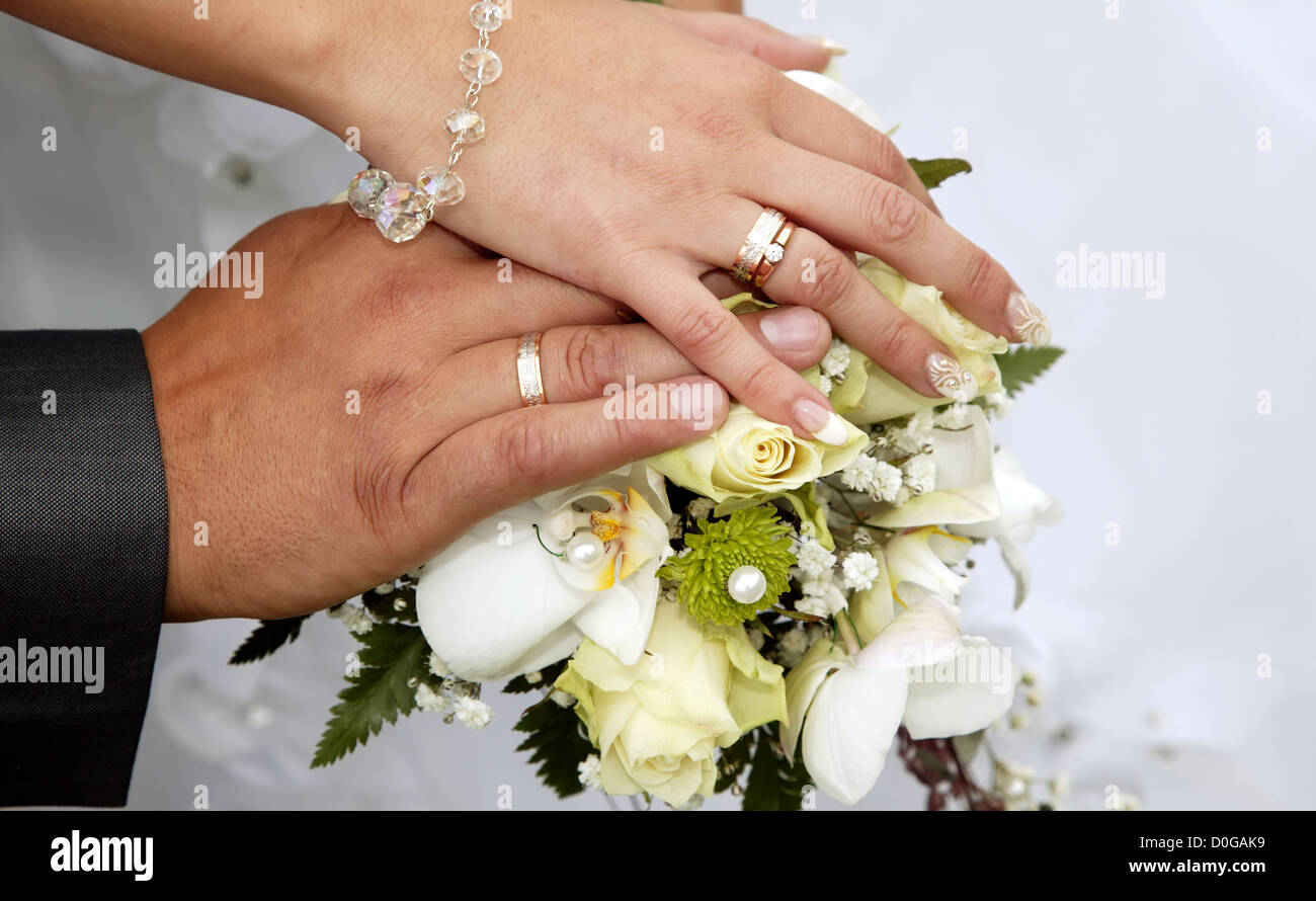 Buy New Model Bridal Wear Gold Ring Design Light Weight Long Ring for  Wedding