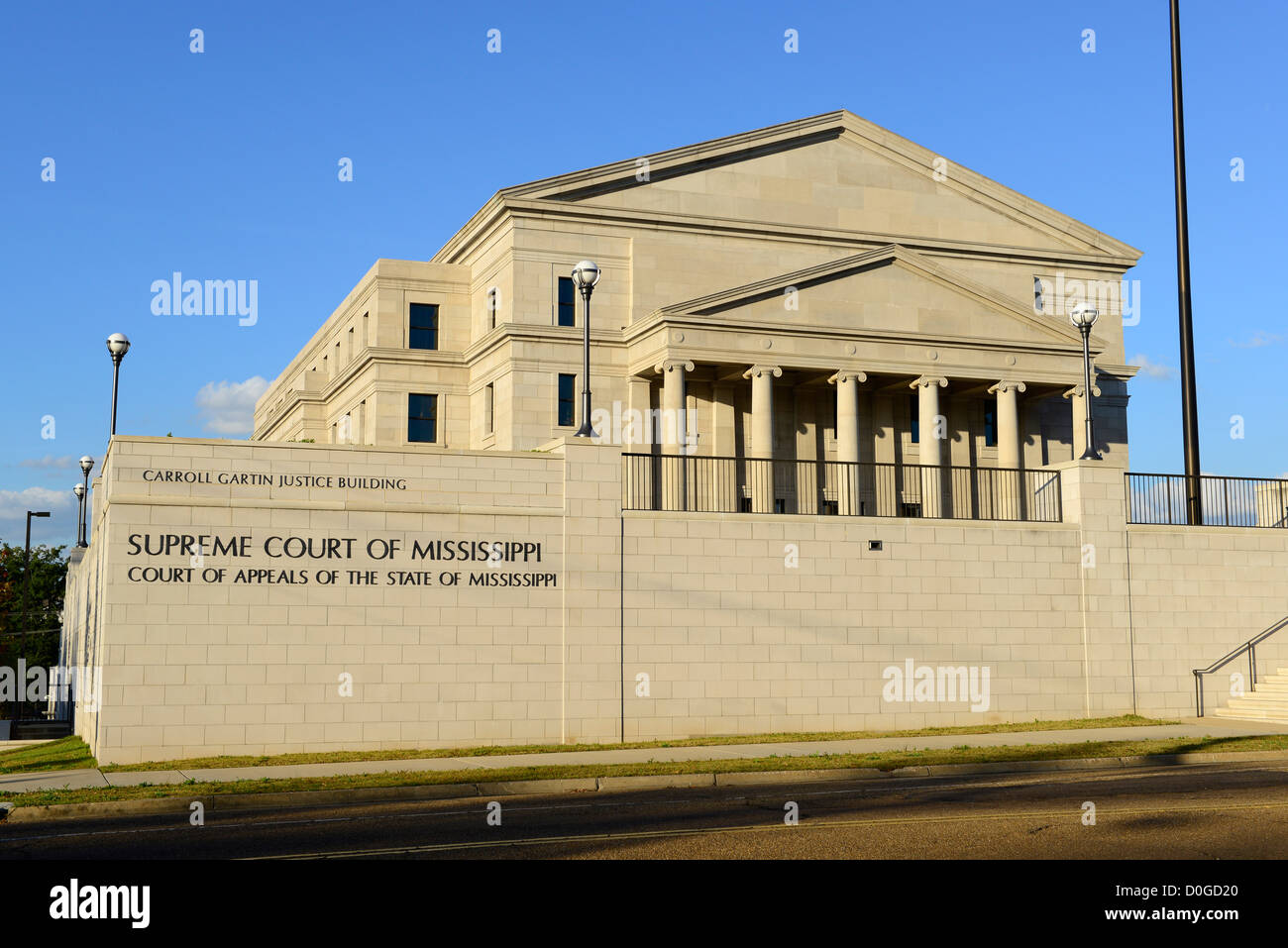 U s supreme court judge courtroom hires stock photography and images