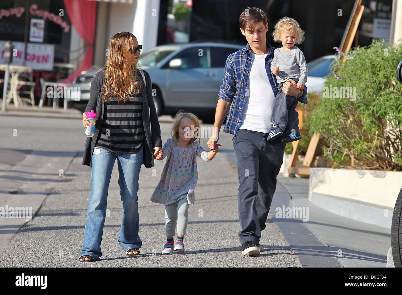 Jennifer Meyer, Tobey Maguire and their children Ruby Maguire and Otis