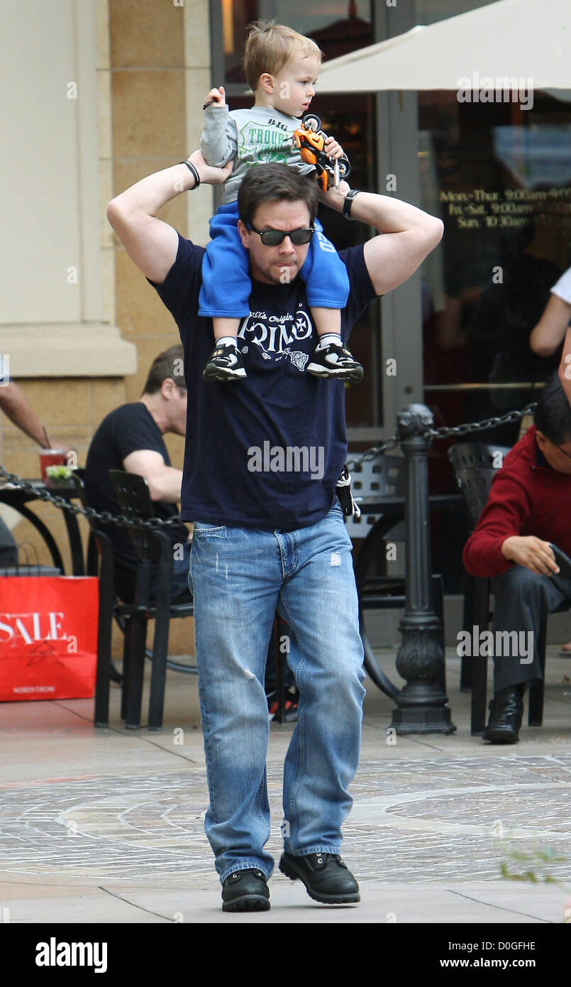 Mark Wahlberg carries his son Brendan on his shoulders while out and about at The Grove Los Angeles, California - 07.11.10 Stock Photo