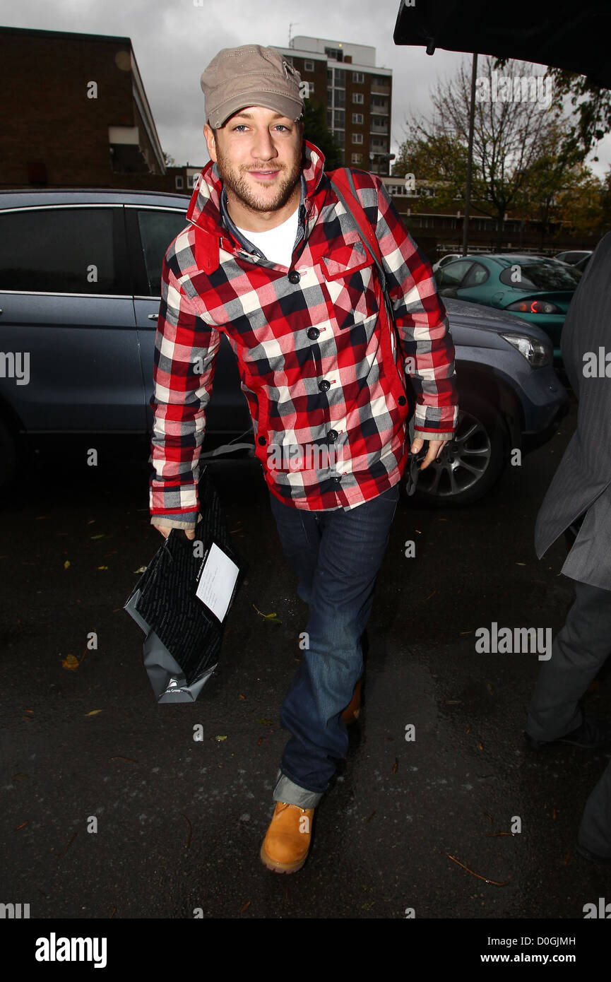 Matt Cardle arrives at a rehearsal studio London, England - 08.11.10