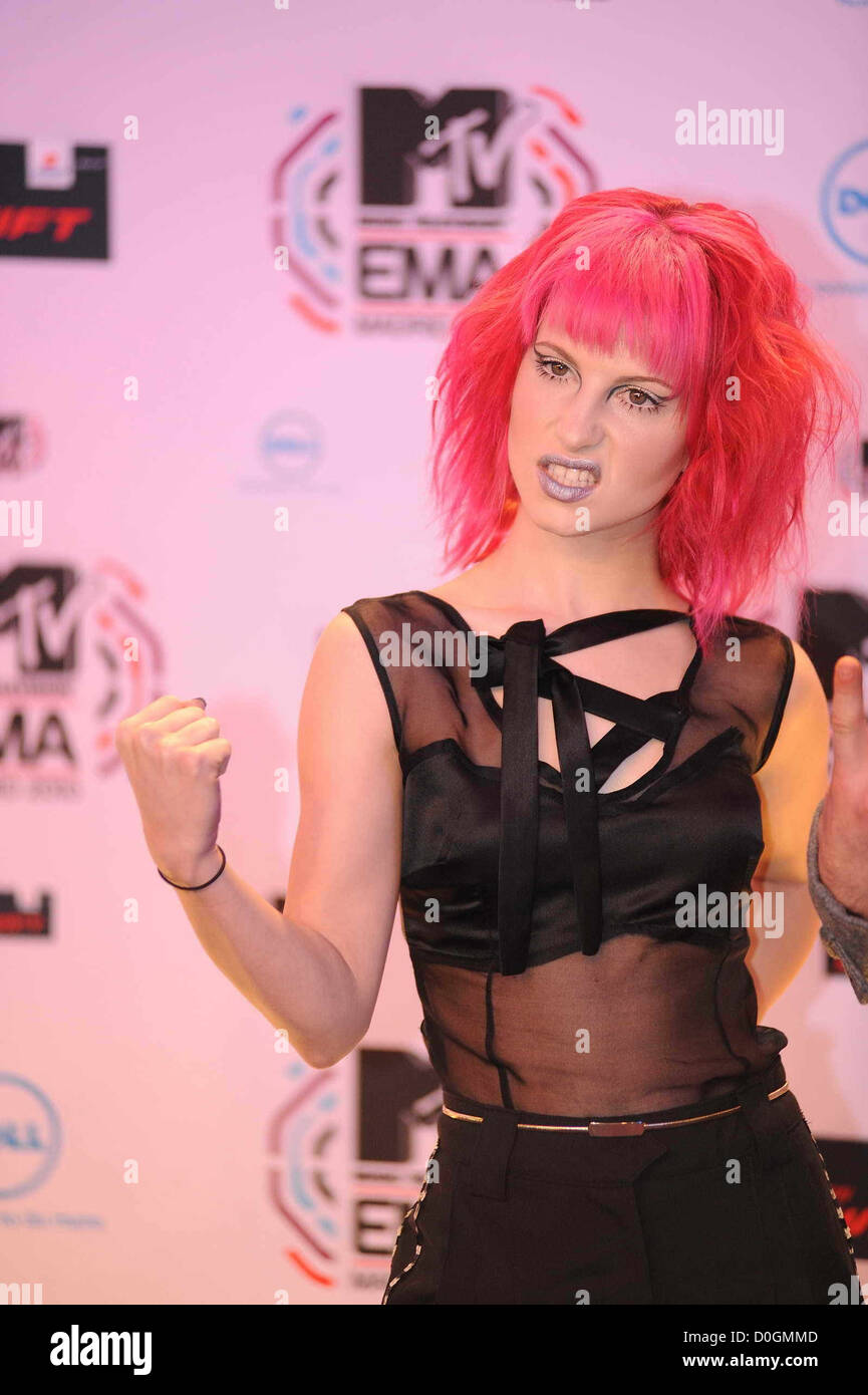 Hayley Williams (paramore) MTV Europe Music Awards at the La Caja  MagicaArrivals Madrid Spain Credit Stock Photo - Alamy