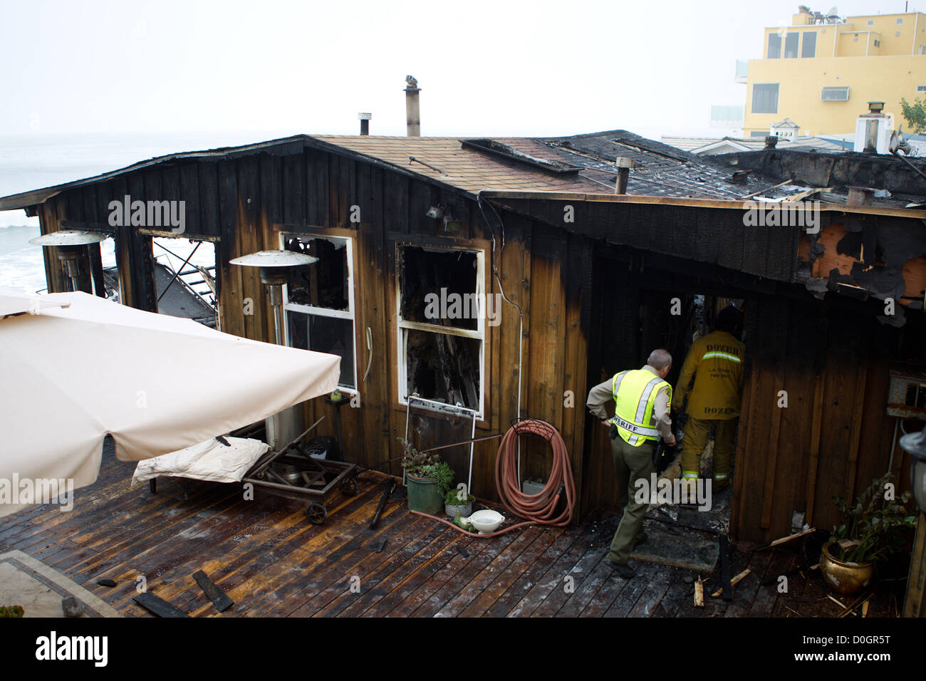 LAKE'S HOUSE BURNS DOWN Actress and TV personality RICKI LAKE has been