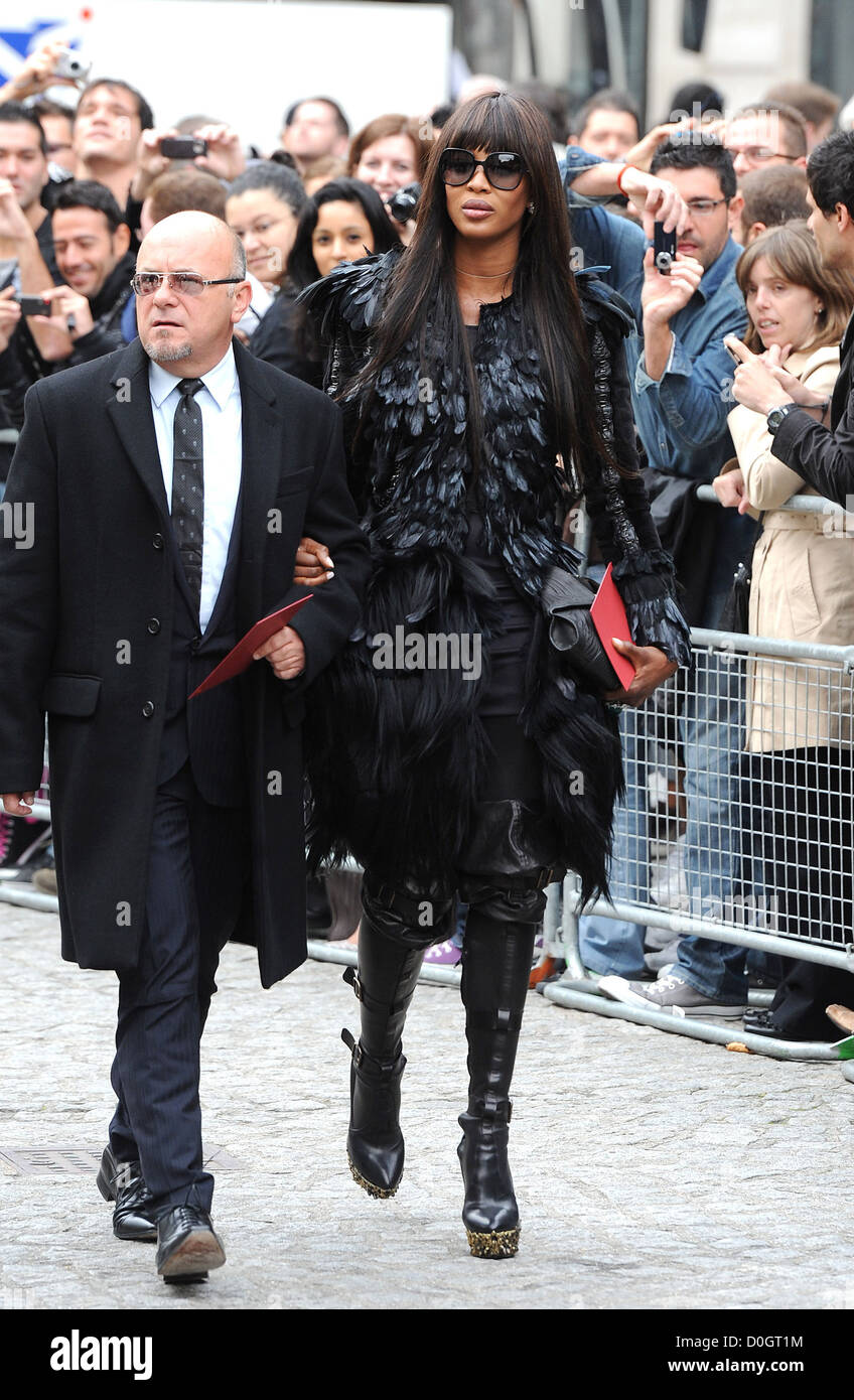 Stars Turn Out for Alexander McQueen Memorial Service - Haute Living
