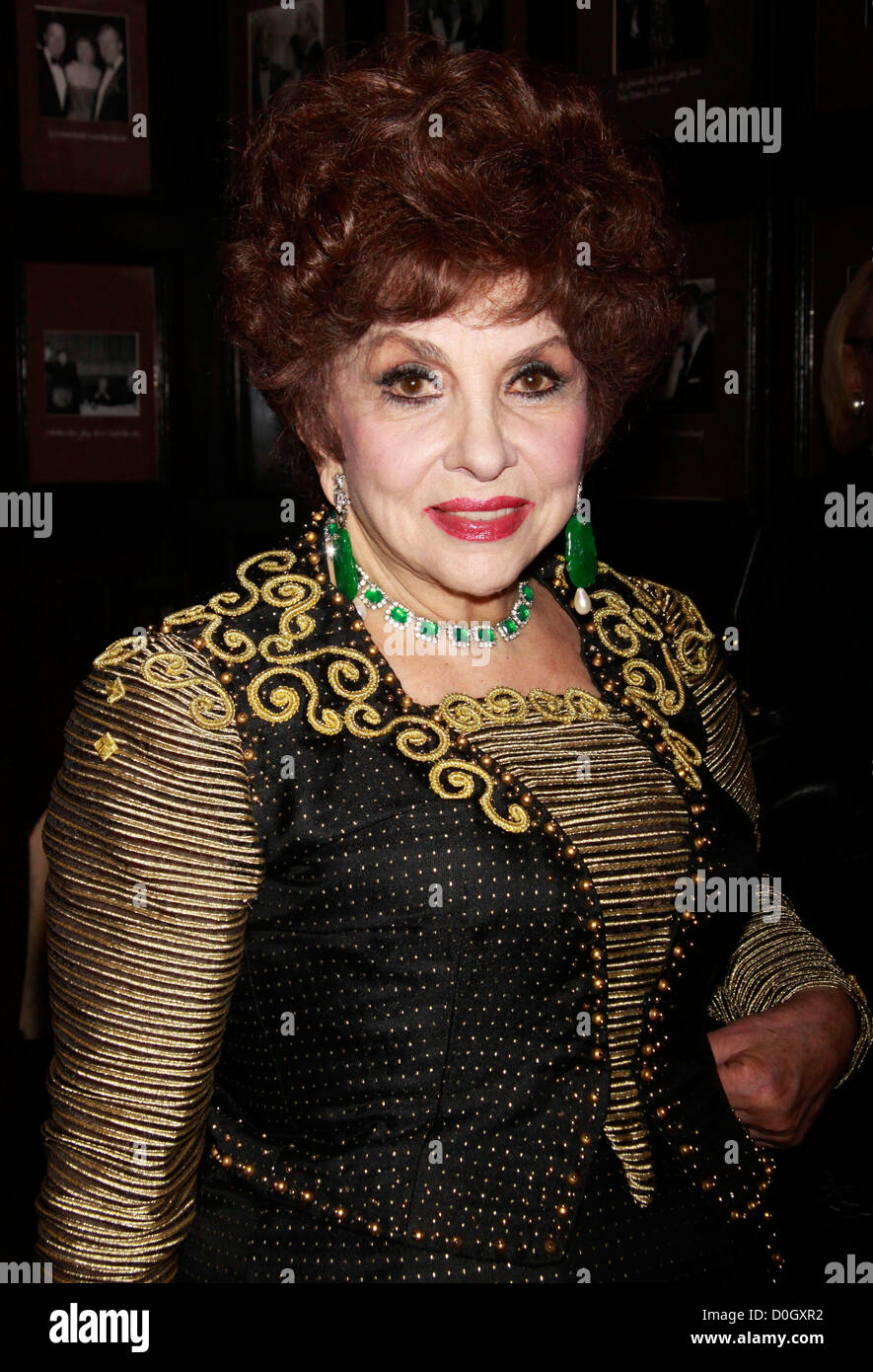 Gina Lollobrigida The Friars Club hors Michael Feinstein at the Friars