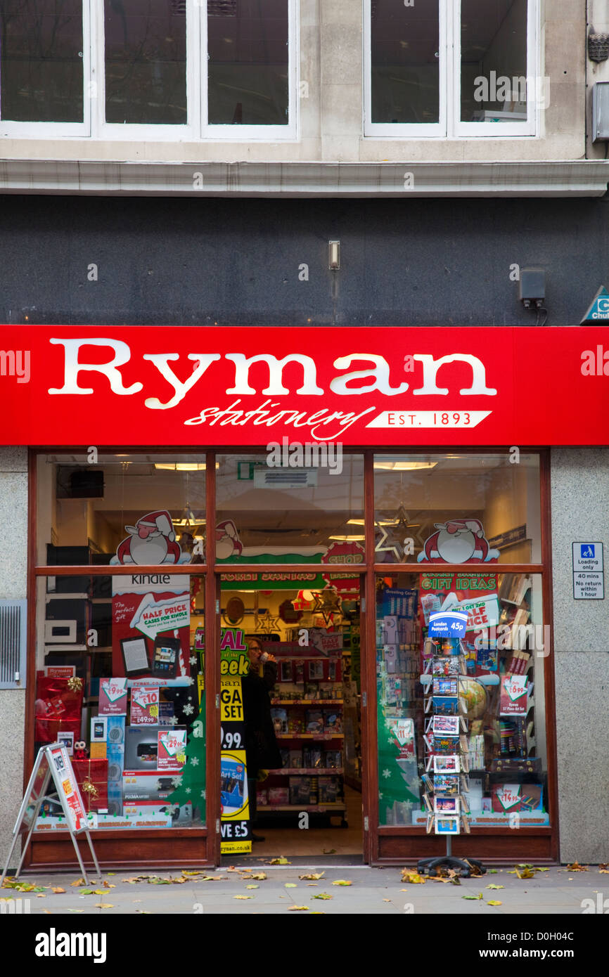 Shop front, Ryman, stationers, Cheapside, London, UK Stock Photo