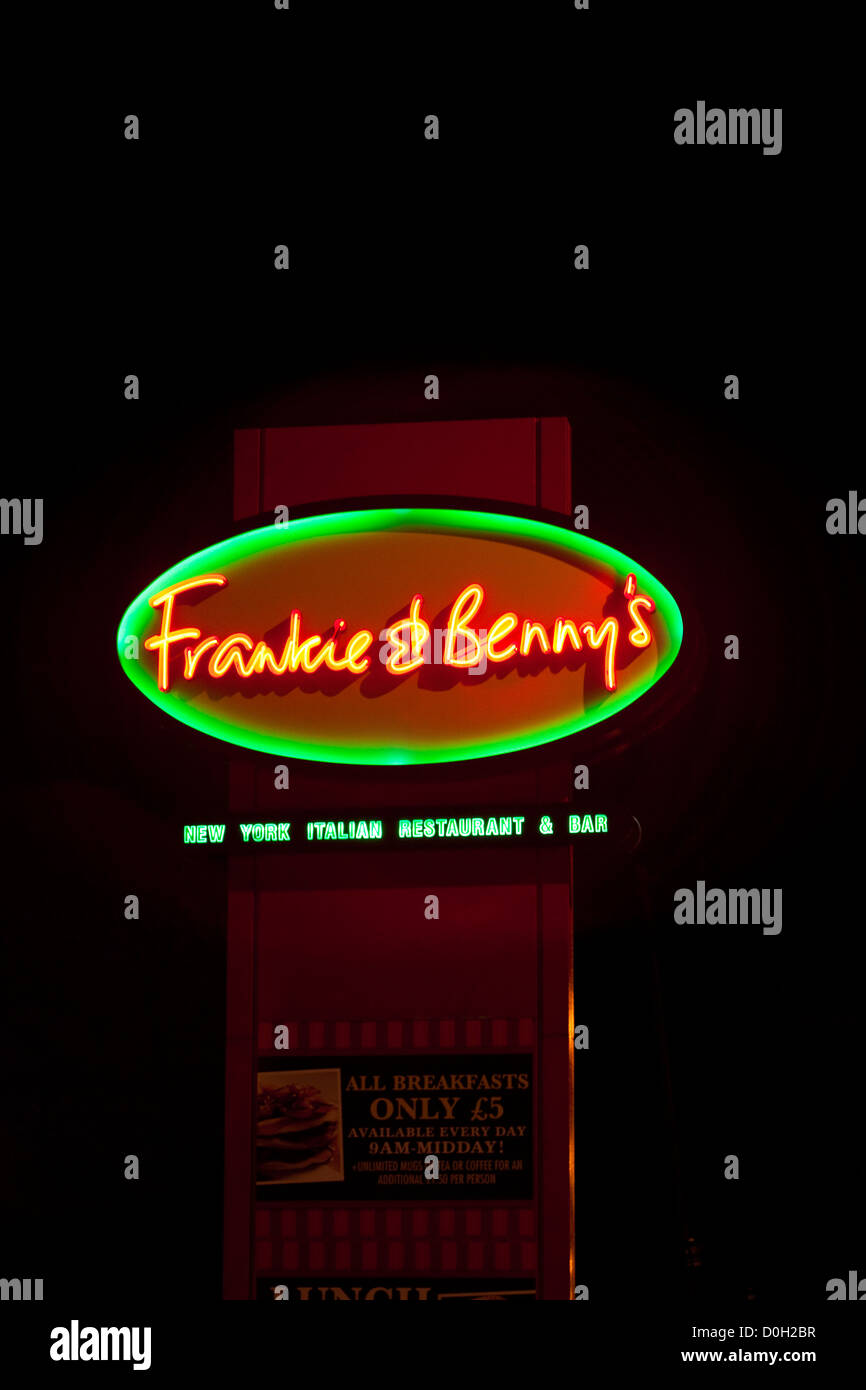 Shop sign, Frankie and Benny's, New York Italian Restaurant and Bar
