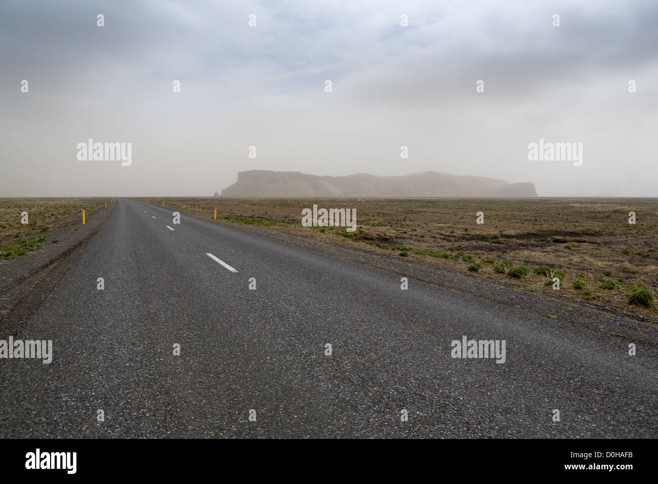 Dust storm, Route One, National Highway, Hjorleifshofdi on