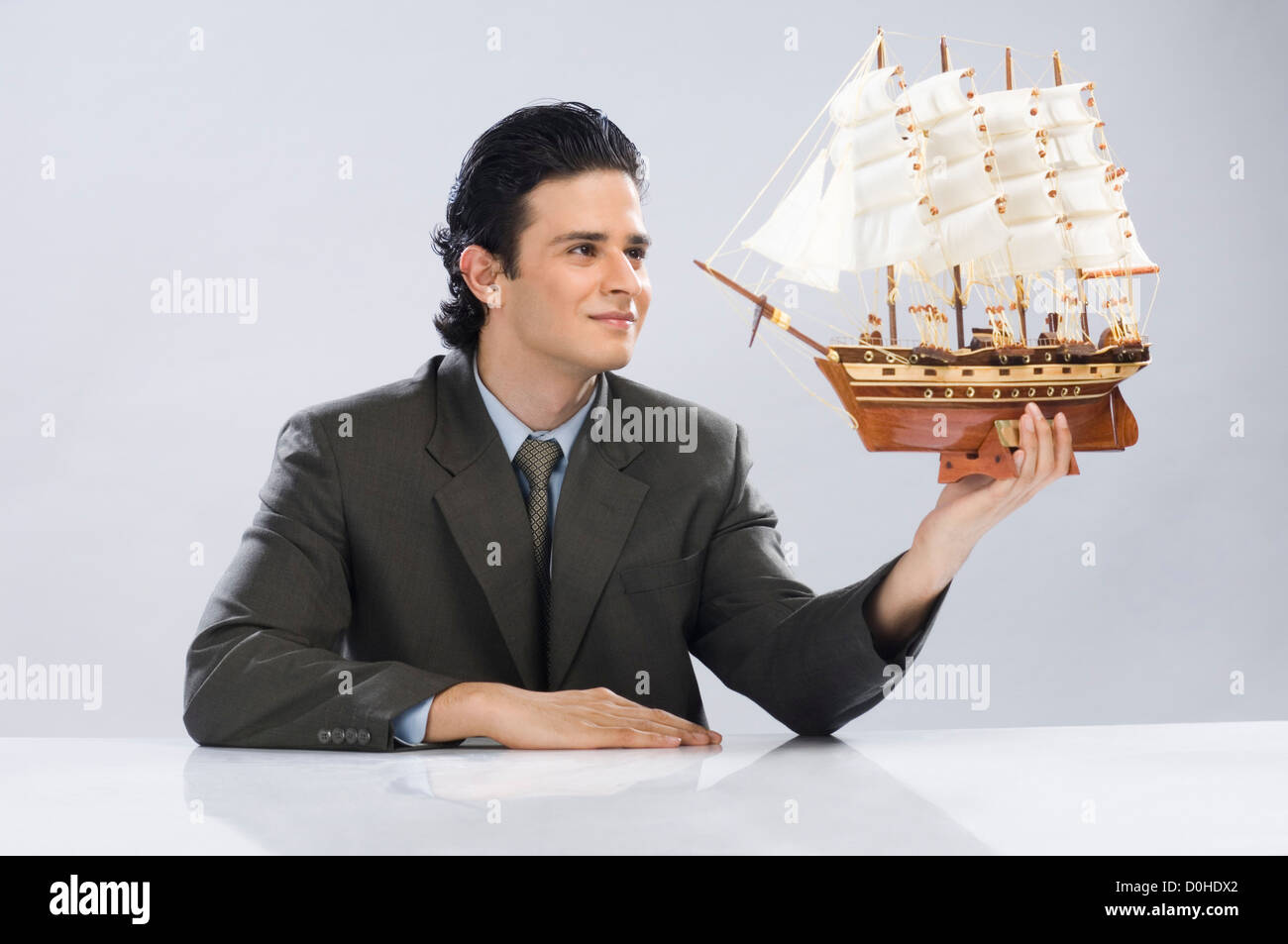 Man looking at ship model hi-res stock photography and images - Alamy