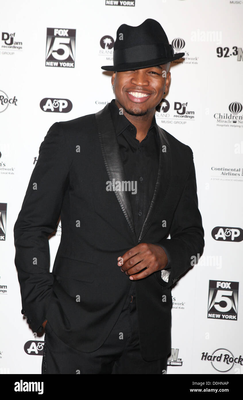 Ne-Yo Island Def Jam Rocks Times Square for Children's Miracle Network ...