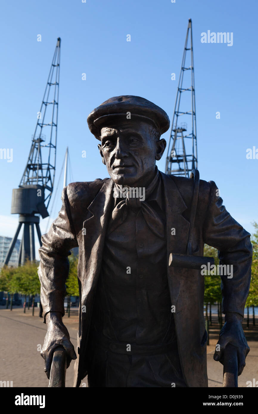 A statue of a docker outside the Excel Centre in Docklands. Stock Photo
