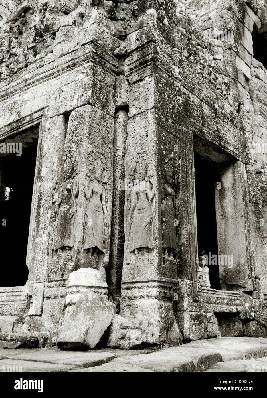 Khmer architecture hi-res stock photography and images - Alamy