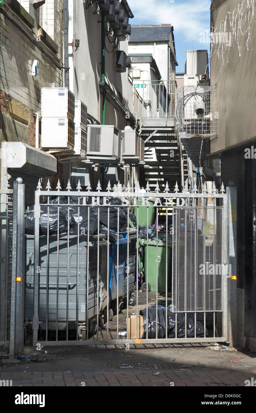 Rubbish bins alleyway,Blackpool Stock Photo Alamy