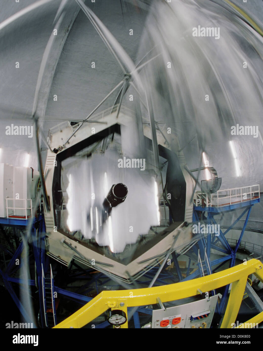 Keck telescope mirror hires stock photography and images Alamy