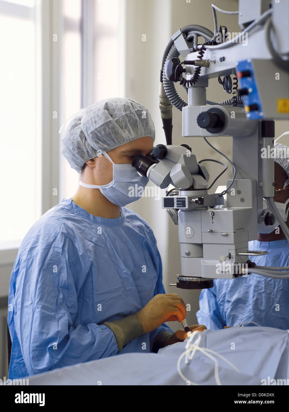 Microsurgery hires stock photography and images Alamy