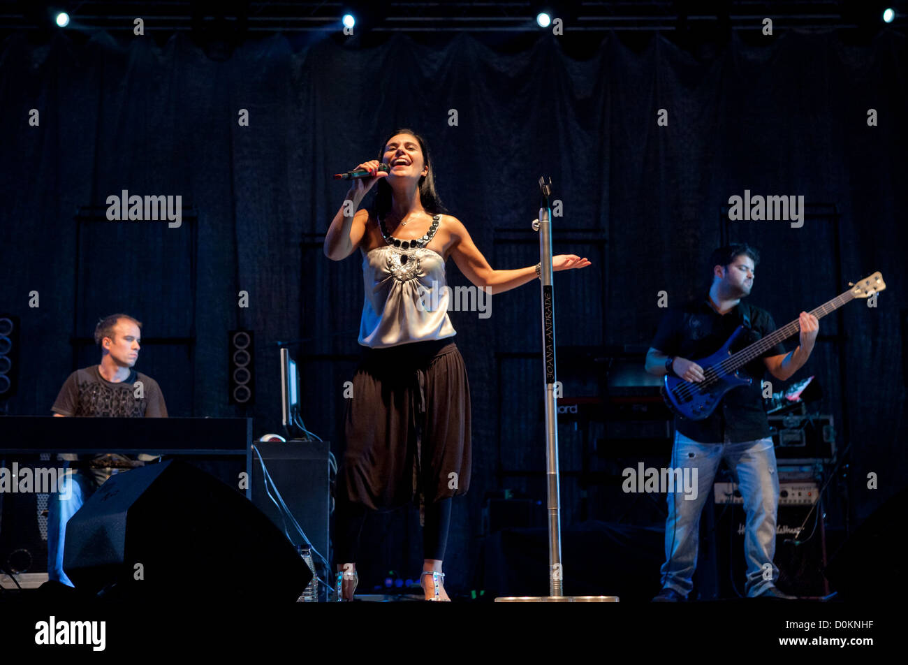 Joana Andrade and Dogma performing live at Festas do Mar in Baia da Cascais. Cascais, Portugal Stock Photo