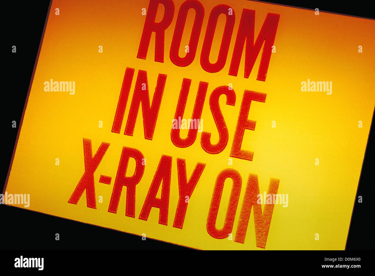Red x sign hi-res stock photography and images - Alamy