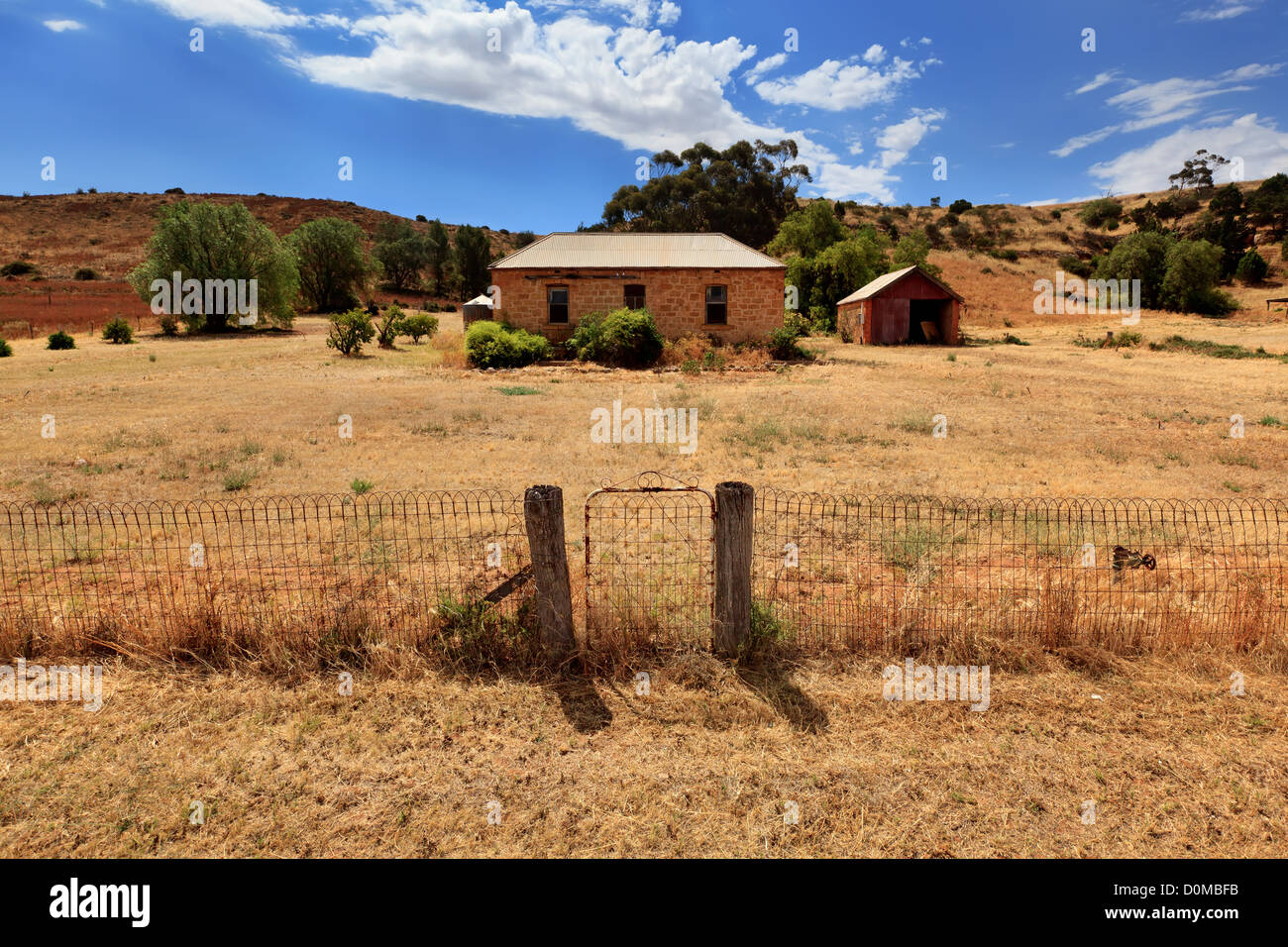 Abandoned Pioneer Homestead Hi Res Stock Photography And Images Alamy