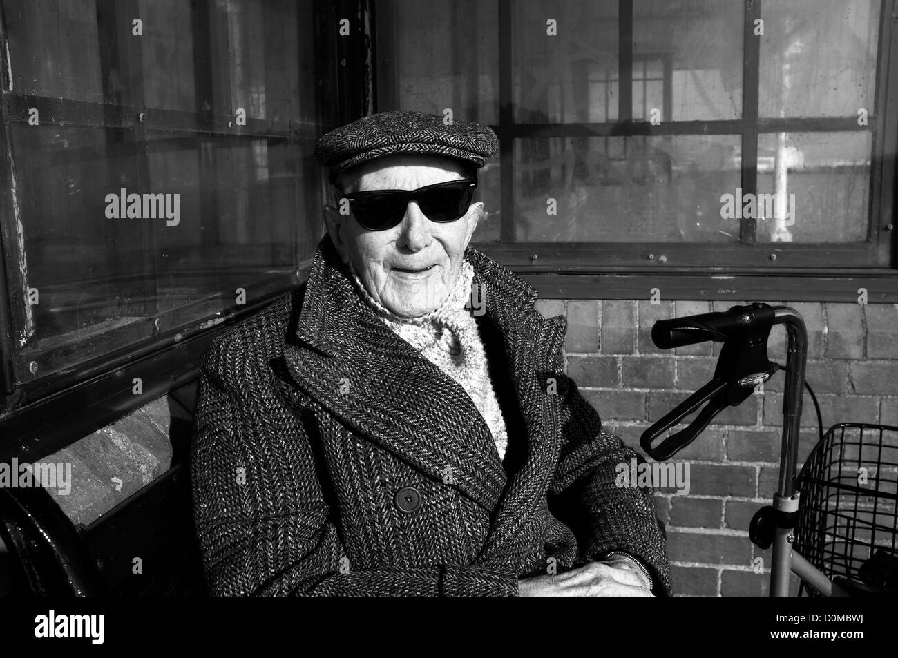 old man in ray bans dressed for winter Stock Photo - Alamy