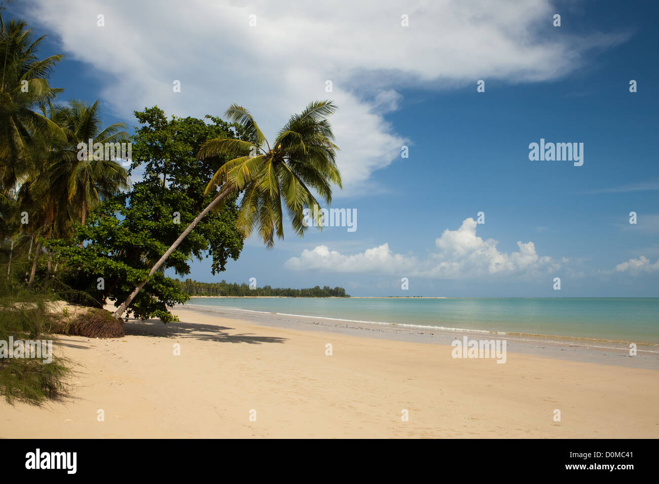 Pak weep beach hi-res stock photography and images - Alamy