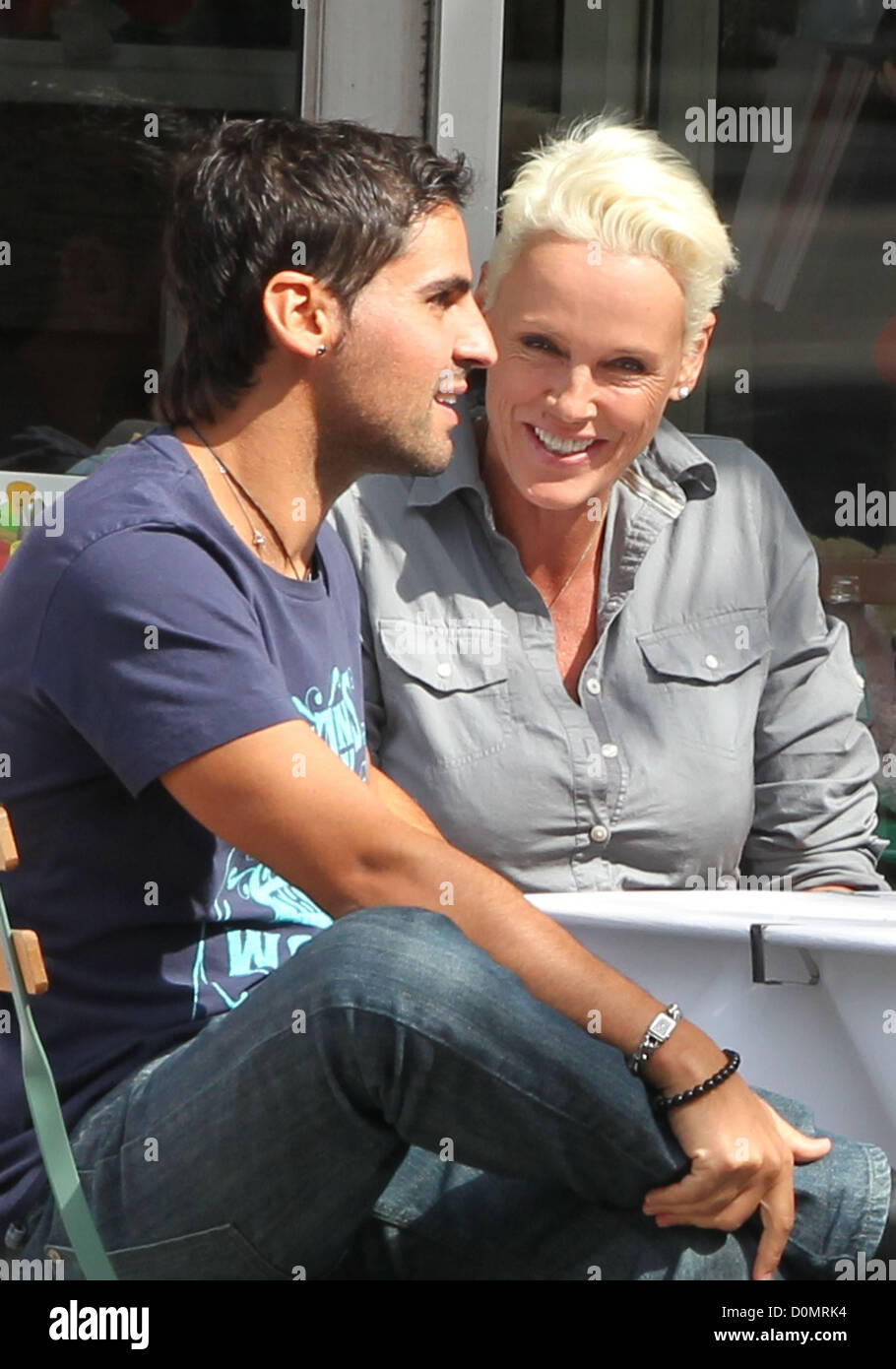 Brigitte Nielsen and her husband Mattia Dessi enjoy a romantic lunch together after spending the morning shopping London, Stock Photo