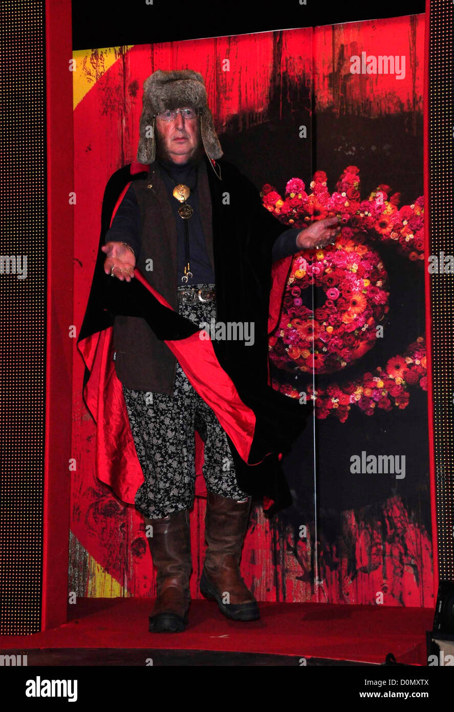 John mccririck big brother hires stock photography and images Alamy