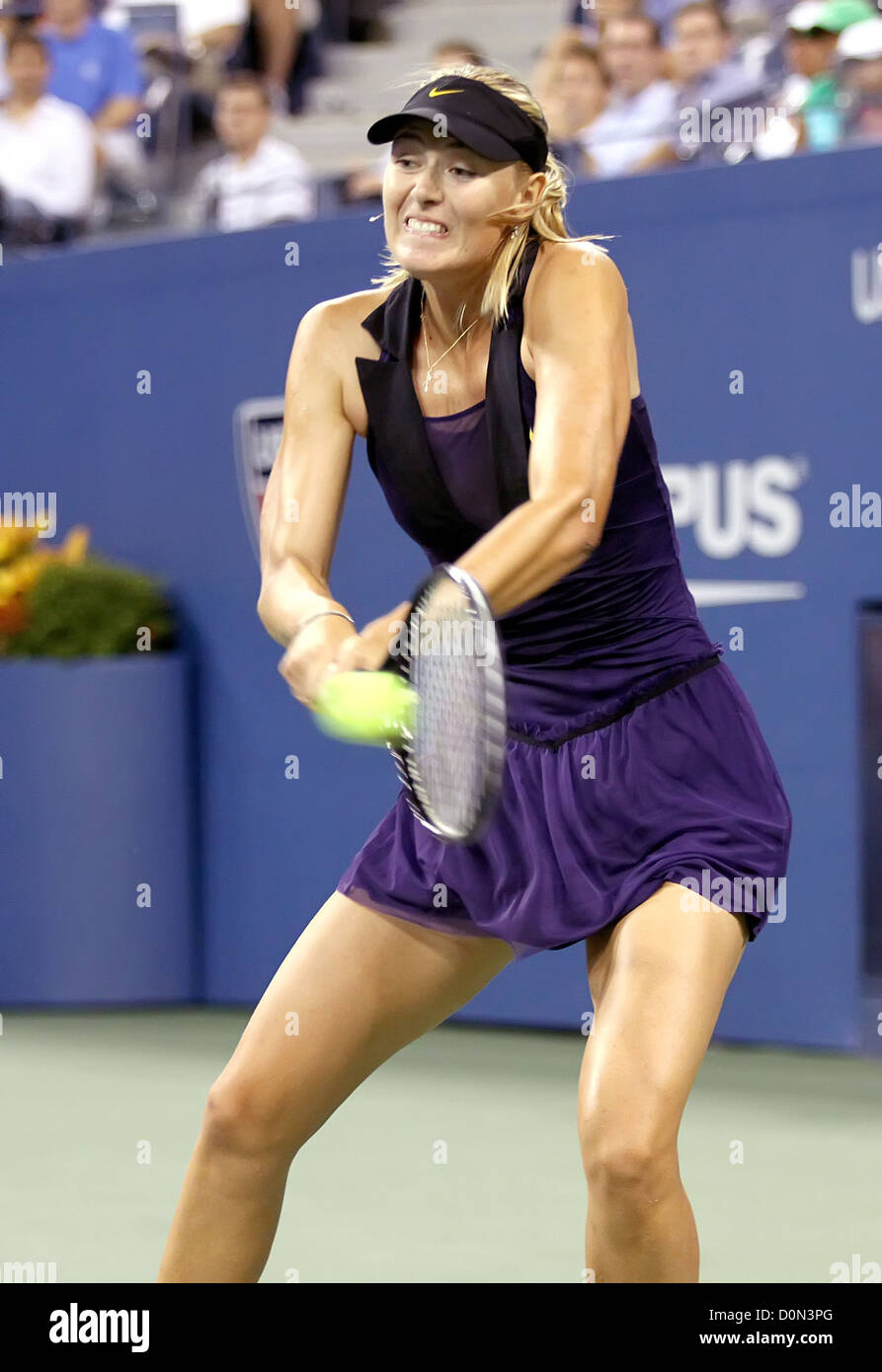 Maria sharapova during her match against hi-res stock photography and  images - Page 2 - Alamy