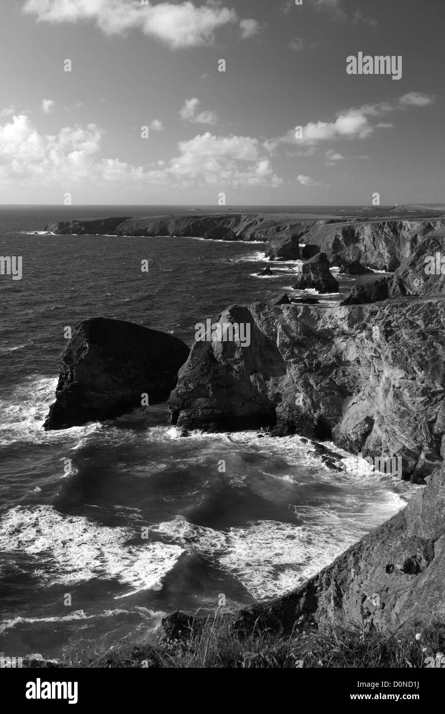 Cornish beach scene Black and White Stock Photos & Images - Alamy