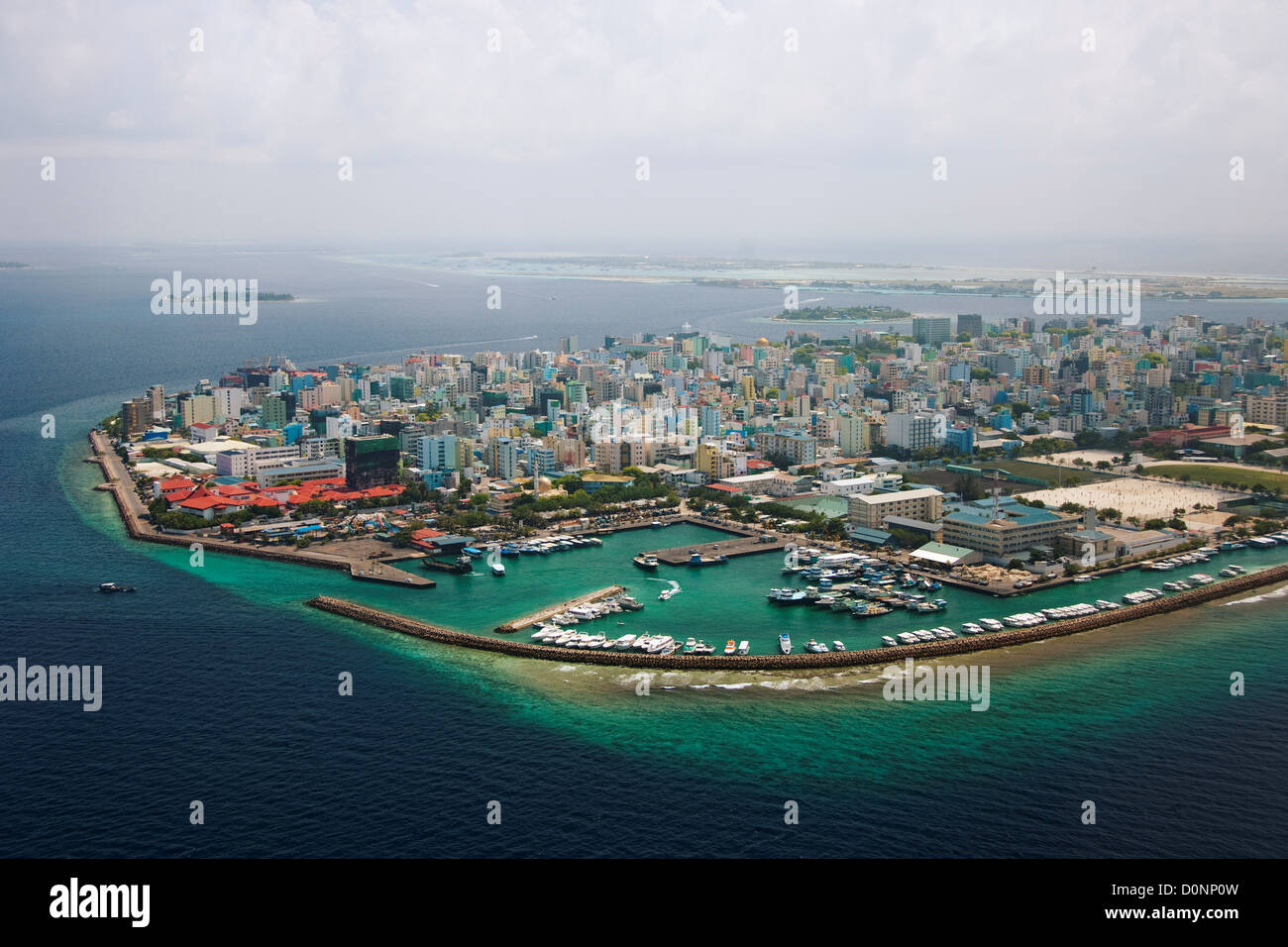 Male город. Город Мале Мальдивы. Столица Мальдив - город Мале.. Мальдивы остров Мале фото. Мале столица Мальдив фото.