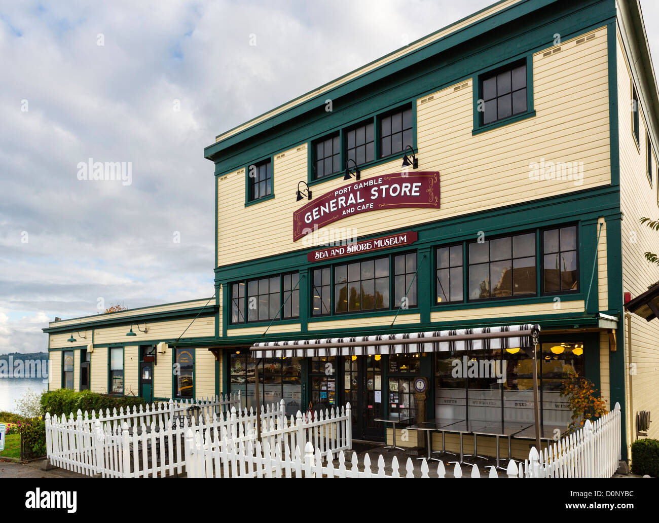 The Port Gamble General Store and Cafe, NE Rainier Avenue (old Main Street), Port Gamble, Olympic Peninsula, Washington, USA Stock Photo