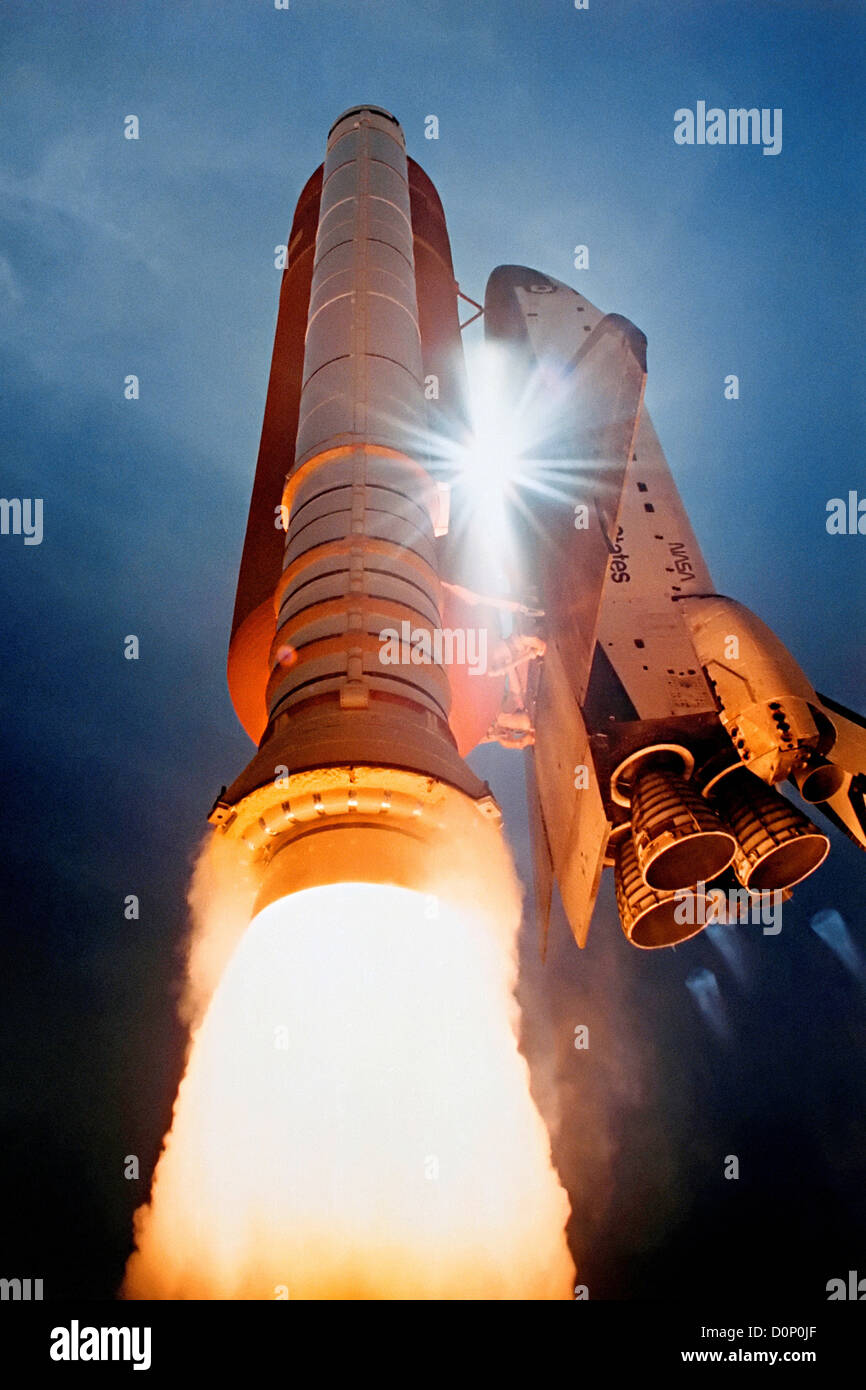 Launch of Space Shuttle Atlantis on STS-43 Stock Photo