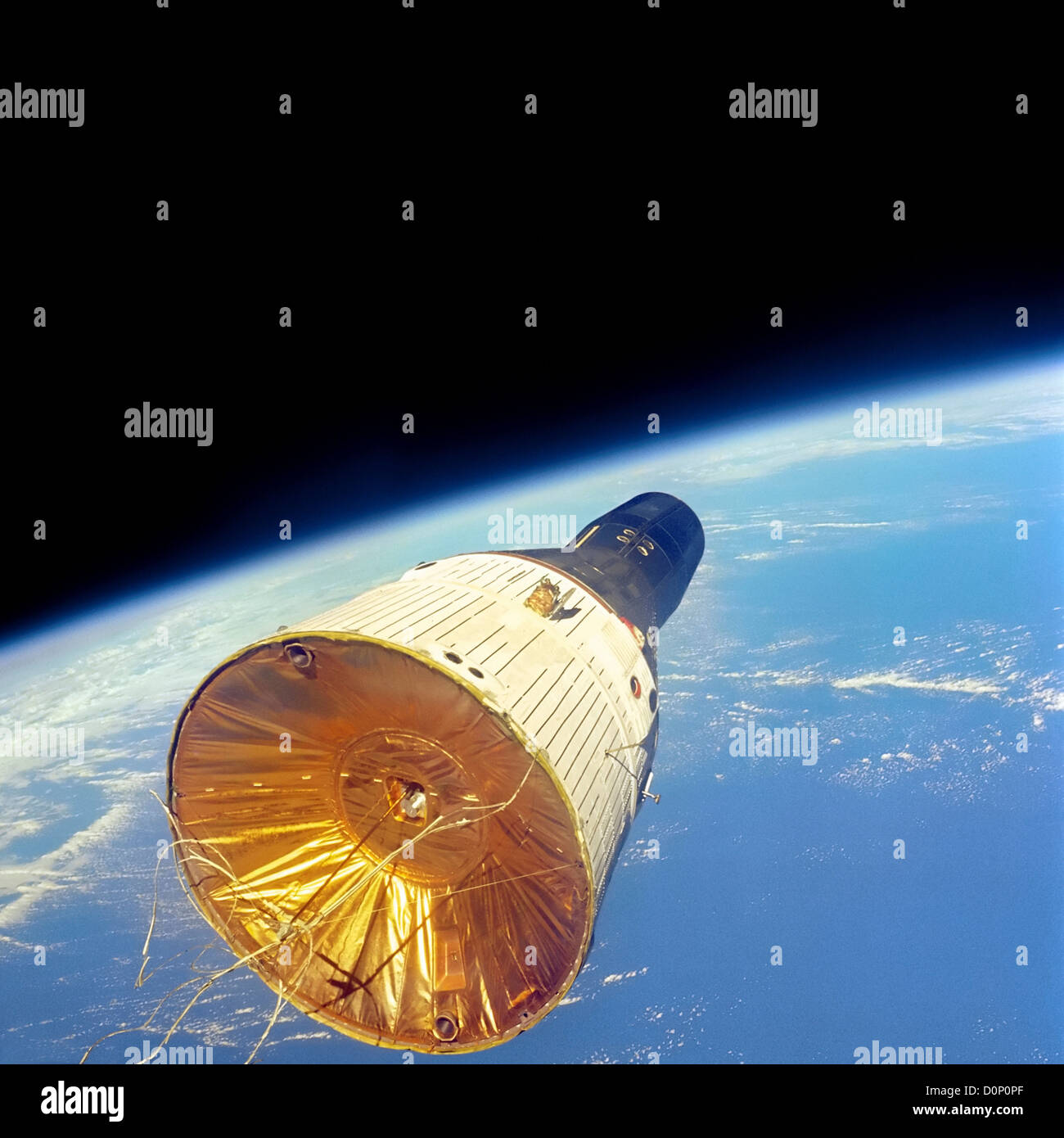 Gemini capsule hi-res stock photography and images - Alamy