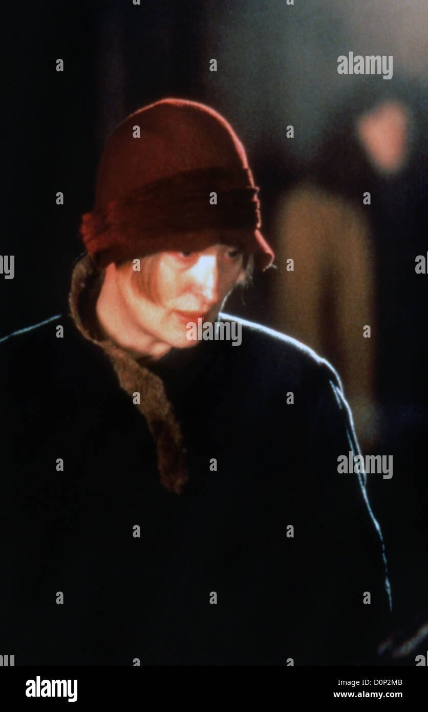 IRONWEED (1987) MERYL STREEP; HECTOR BABENCO (DIR) IRW 003 MOVIESTORE