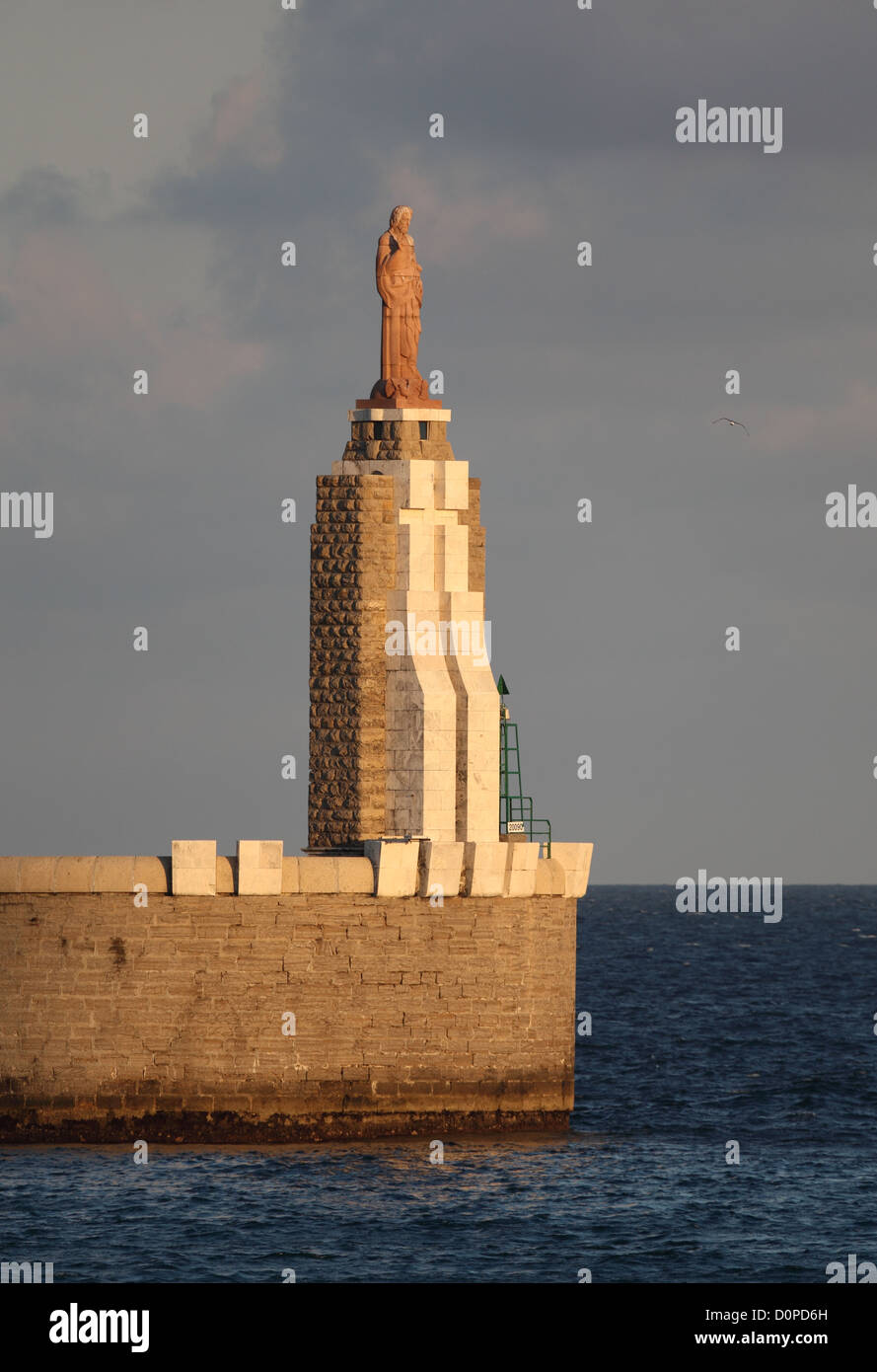 Tarifa statue jesus christus hi-res stock photography and images - Alamy