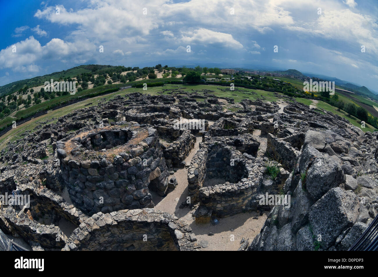 Frontiers | Environmental Status of Italian Coastal Marine Areas Affected  by Long History of Contamination, image size:1300x953