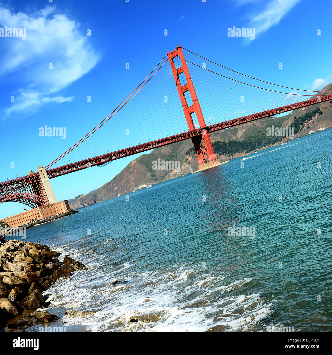 famous Golden Gate Bridge, San Francisco at night, USA Stock Photo - Alamy