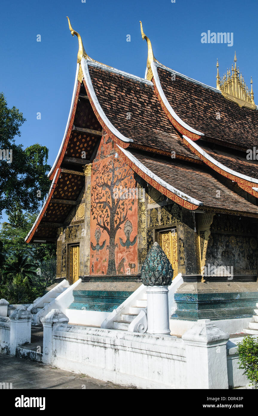 Xieng Tree Wat Xieng Thong Tree Of Life Facade Luang Prabang Laos // LUANG PRABANG ...