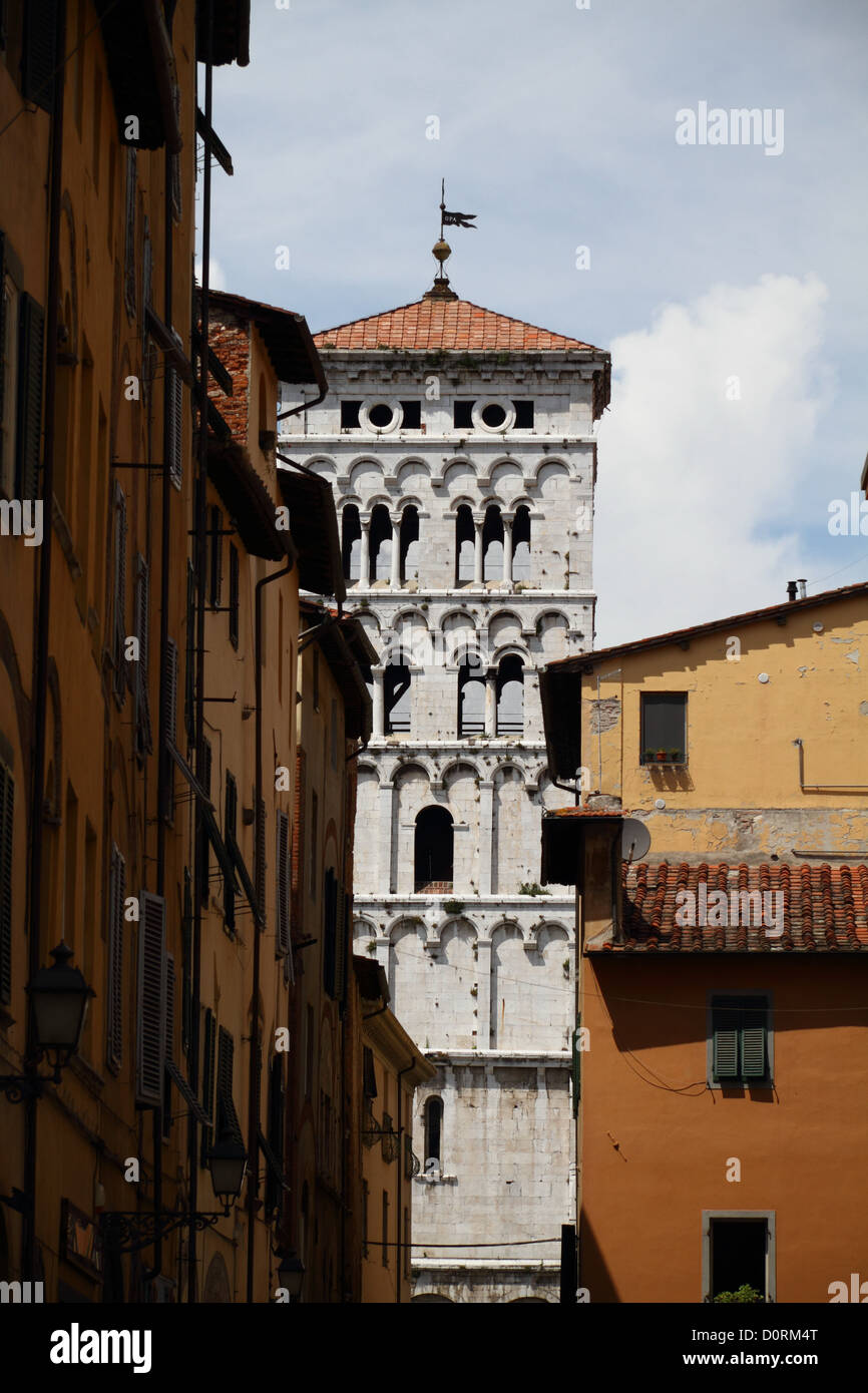 Typical exterior Facade of a Building in Lucca, Tuscany, Italy Stock Photo