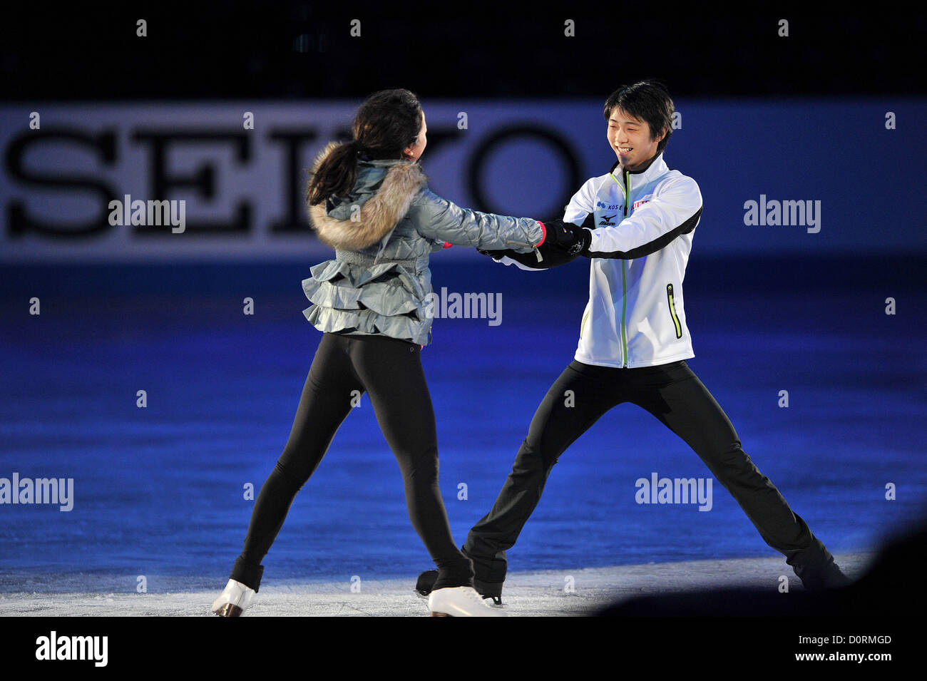 L R Mao Asada Yuzuru Hanyu Jpn November 25 12 Figure Skating Isu Grand Prix Of Figure Skating 12 13 Nhk Trophy Practice For Gala Exhibition At Sekisui Heim Super Arena Grande21