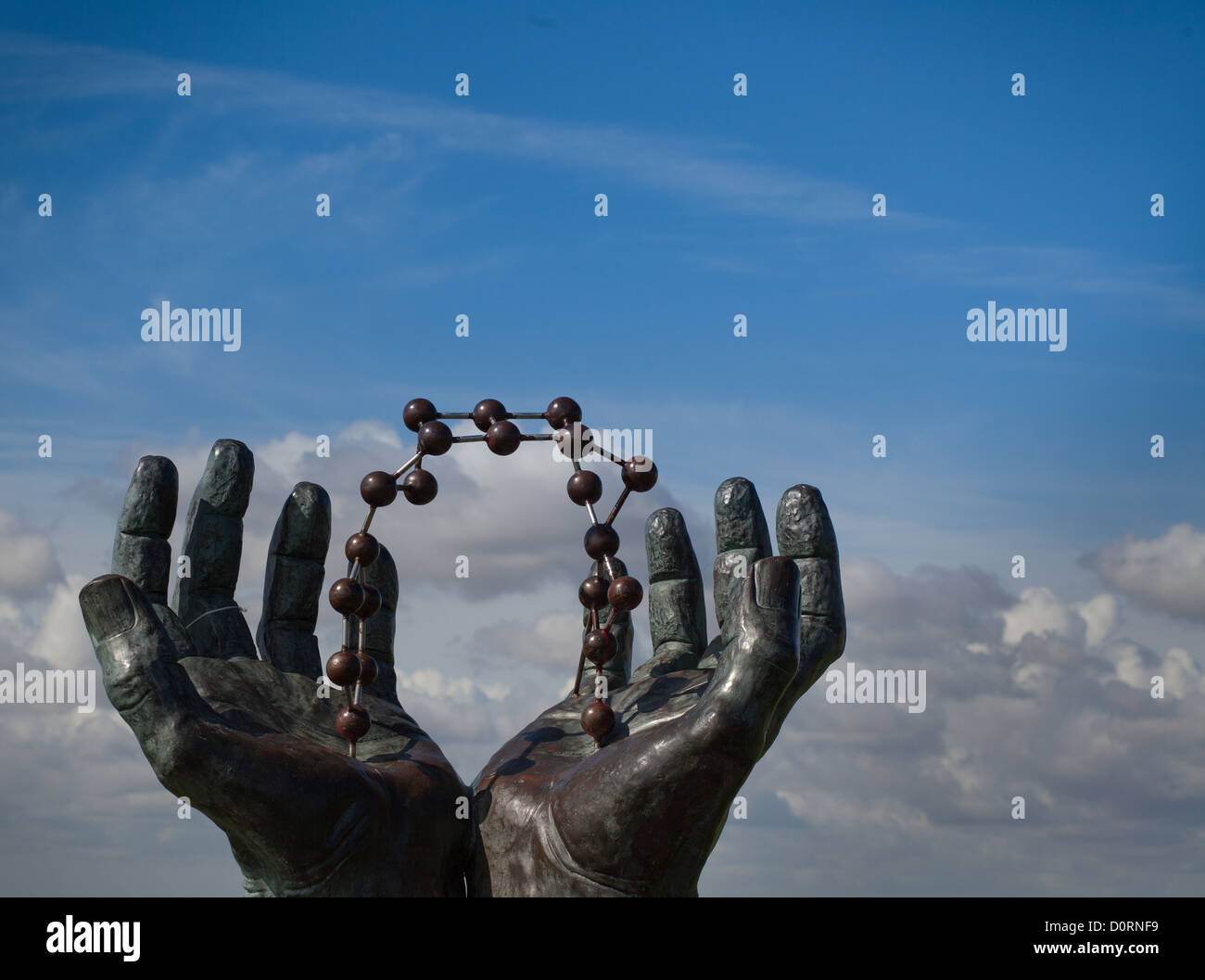 The Hands and Molecule sculpture by David Barnes, Ramsgate, Kent, UK ...