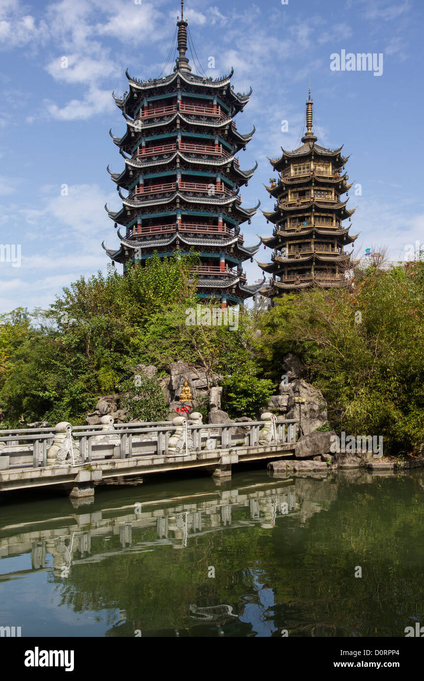 China Guangxi Guilin Twin Pagodas lake Stock Photo